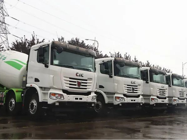 時隔一月洛陽老客戶再提車，聯(lián)合凌宇這一組合火了……
