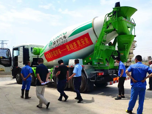 中集凌宇攪拌車全國巡展繼續(xù)：出征安徽，這一組合果然豪橫！